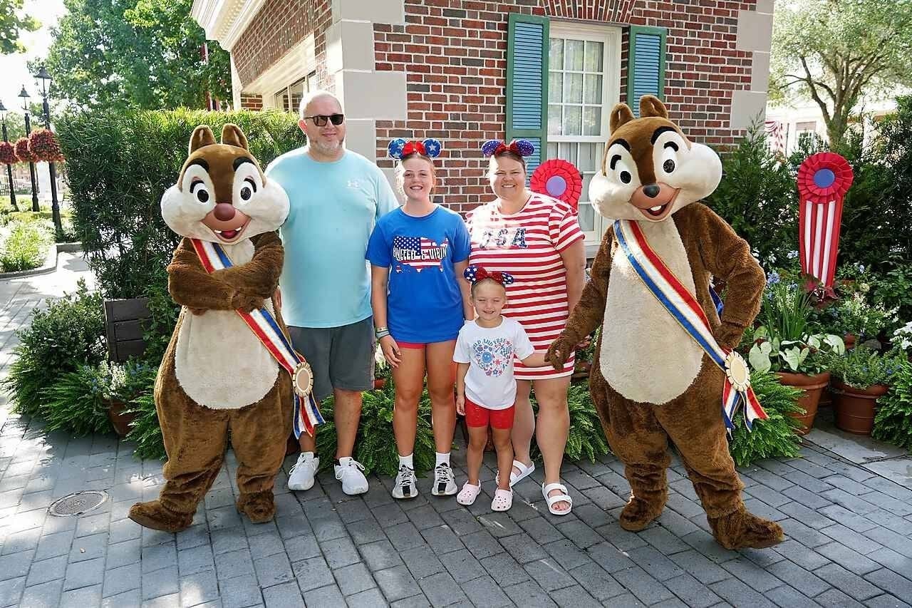 Steph with her family at Disney